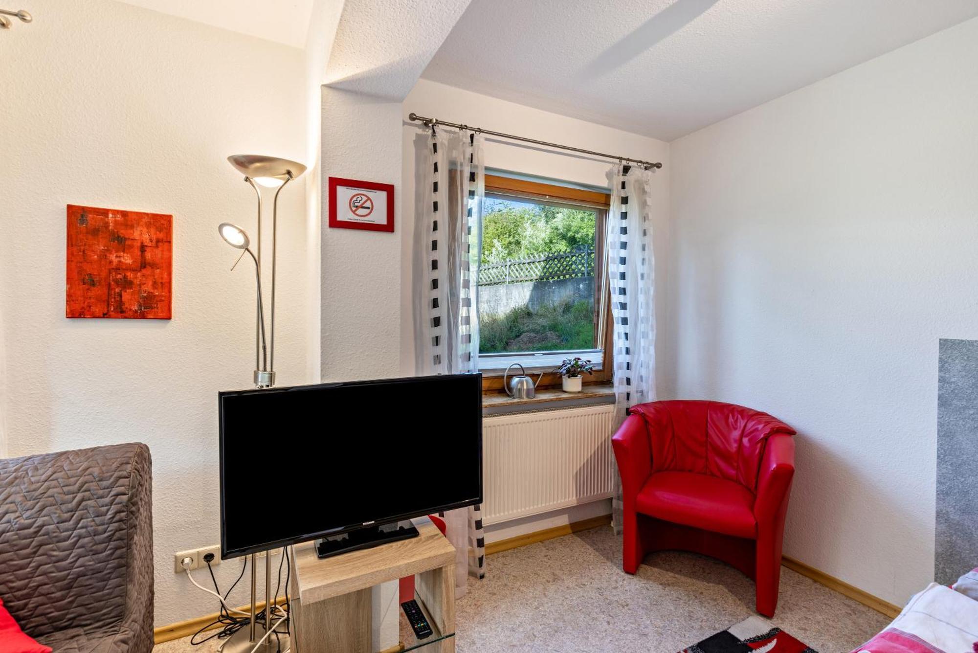 An Der Schwaebischen Alb Apartment Moessingen Exterior photo